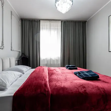 Apartamento 92- Urban Plaza