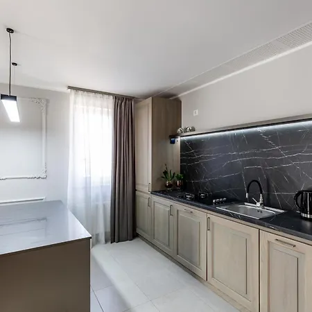 92- Urban Plaza Appartement Braşov