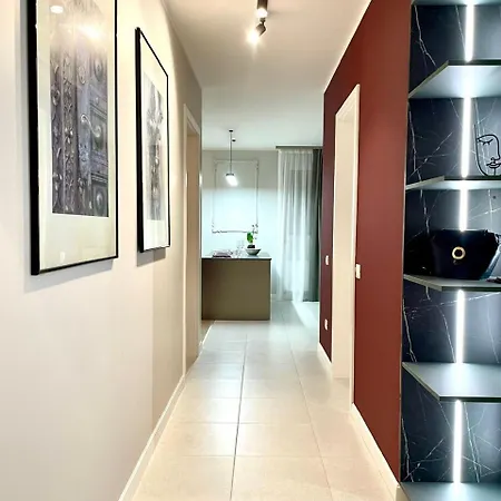 92- Urban Plaza Appartement Braşov