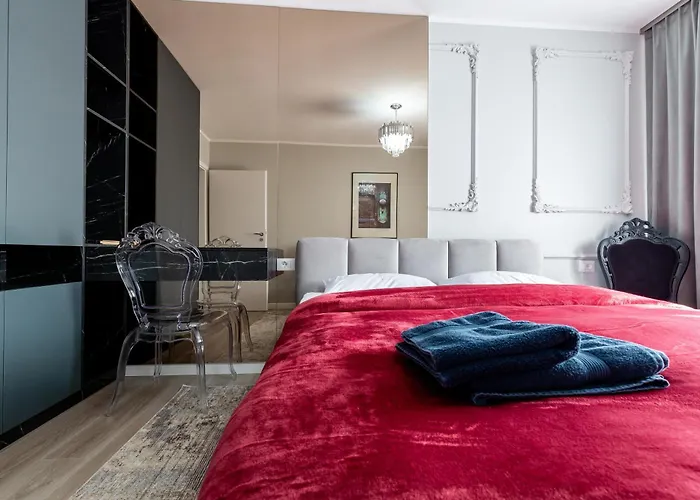 Апартаменты 92- Urban Plaza *