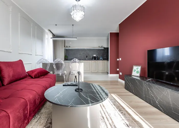 92- Urban Plaza Апартаменты *