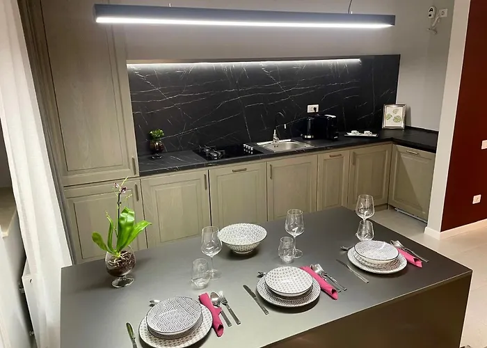 92- Urban Plaza Брашов