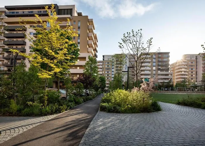 Апартаменты 92- Urban Plaza