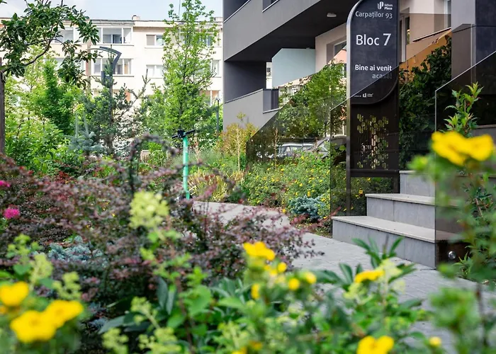 92- Urban Plaza Брашов